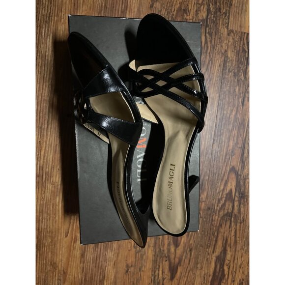 New Bruno Magli Peep Toe Heel Sandals Size 38 (US 8) - New In Box - Picture 15 of 15